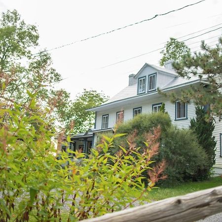Le Triangle De L'Ile Hotel Saint-Laurent-de-l'ile d'Orleans Exterior photo